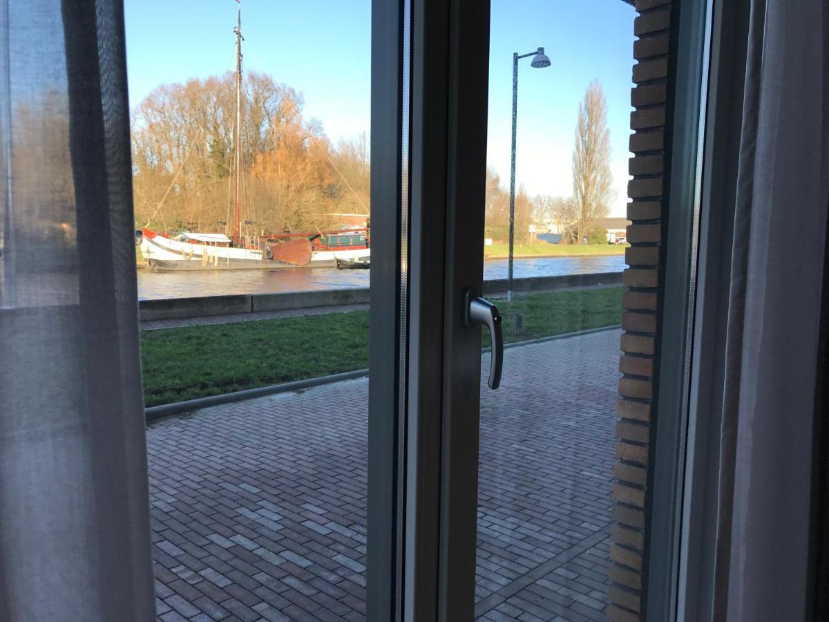 Bed and Breakfast De Kade Groninga Exterior foto