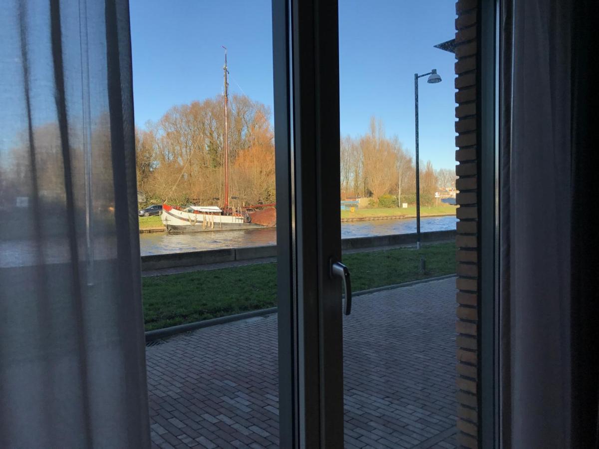 Bed and Breakfast De Kade Groninga Exterior foto